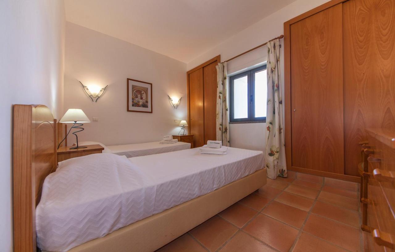 B46 - Marinapark Apartment With Seaview Lagos Buitenkant foto