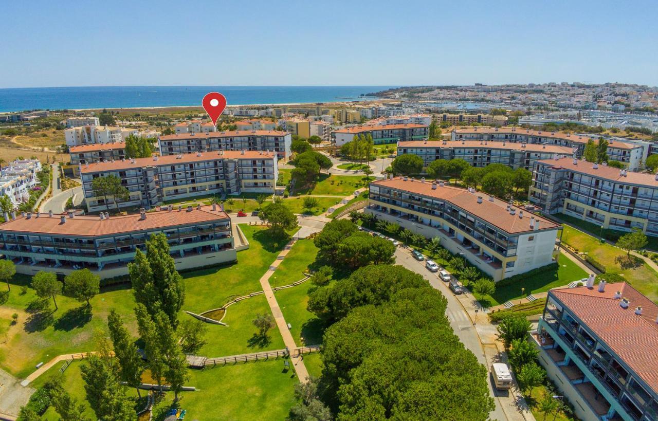 B46 - Marinapark Apartment With Seaview Lagos Buitenkant foto